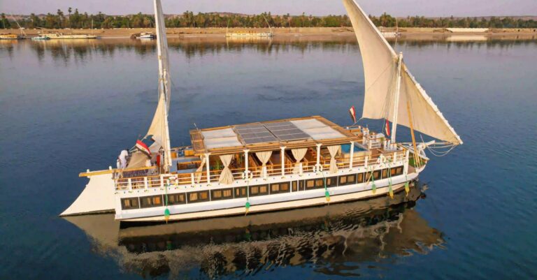 4 nætters Nilkrydstogt Dahabiya Luxor til Aswan