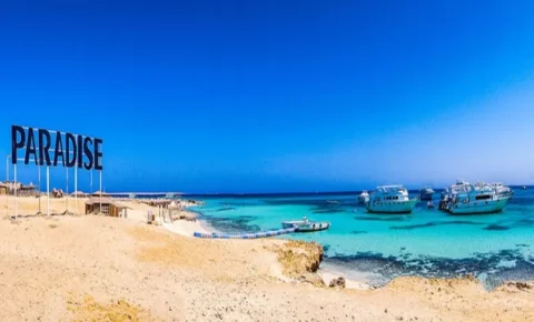 パラダイス島 フルフラダ　共有ボートで行く