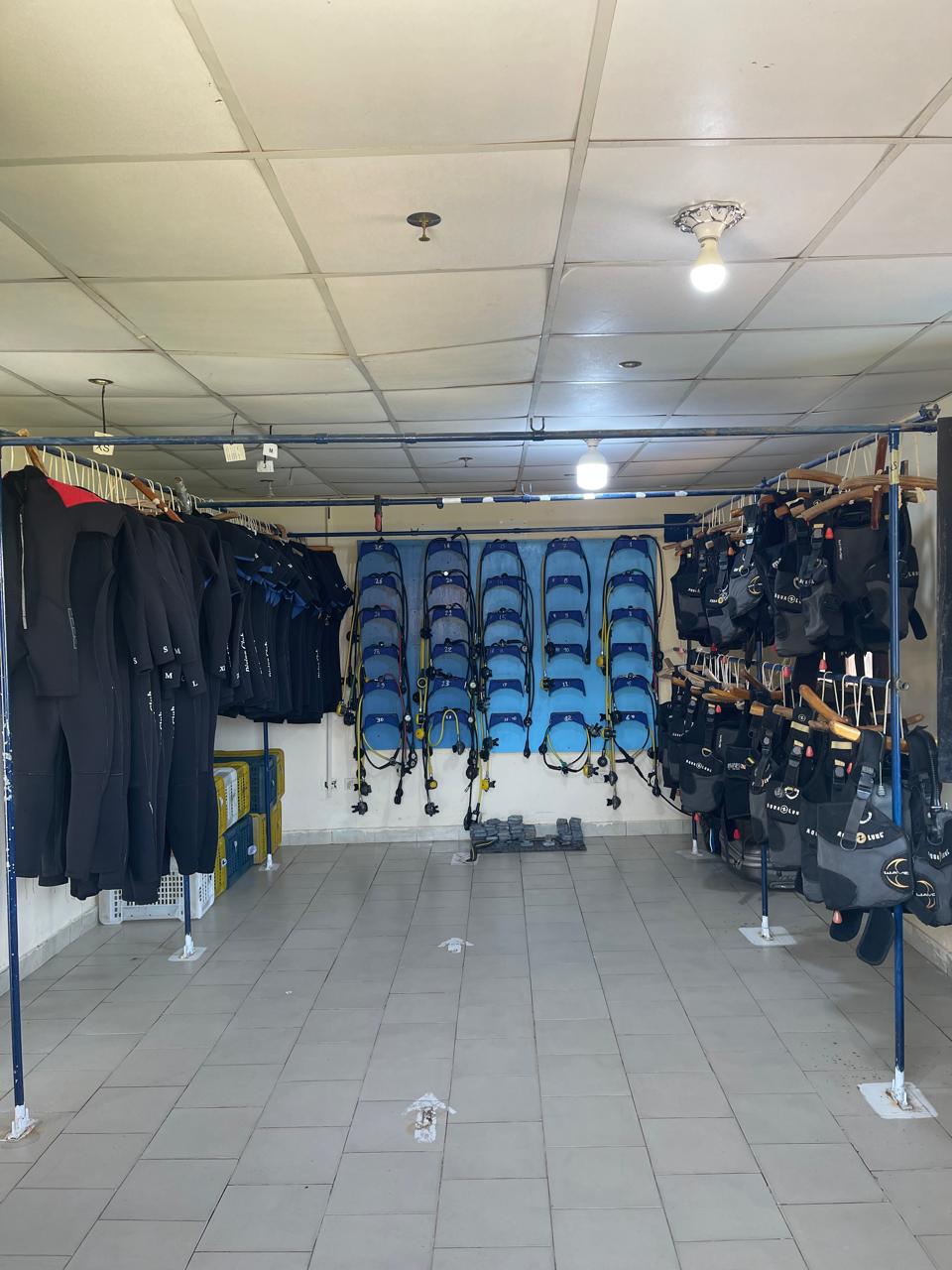 Crazy Waves Diving Club