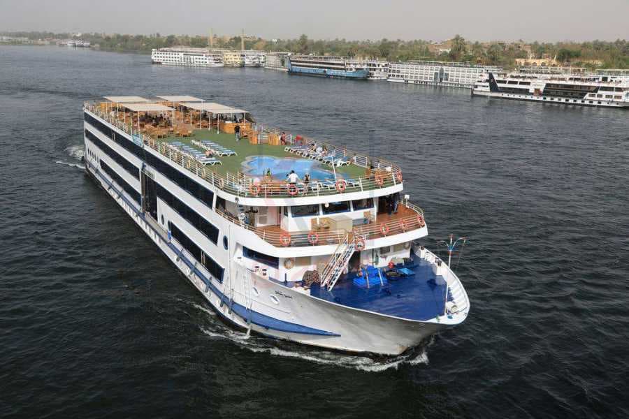 Deluxe Nile Cruise Blue Shadow I – Aswan to Luxor in 4 Days