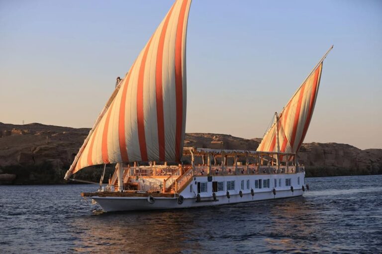 Noor Eldin Dahabiya Nile Cruise 5 Days Luxor to Aswan