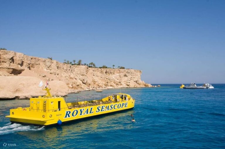 Seascope/Semi-Submarine Tours