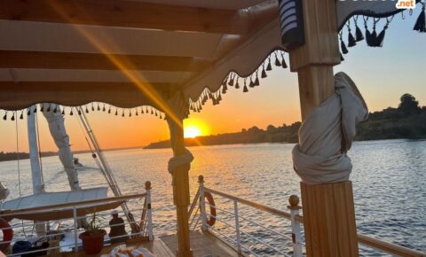 Croisière de 3 nuits sur le Nil en Dahabiya Akhnaton : Assouan à Louxor