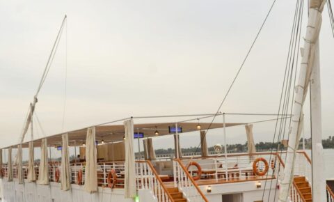 Zahra Dahabiya Nijlcruise Aswan naar Luxor Tour