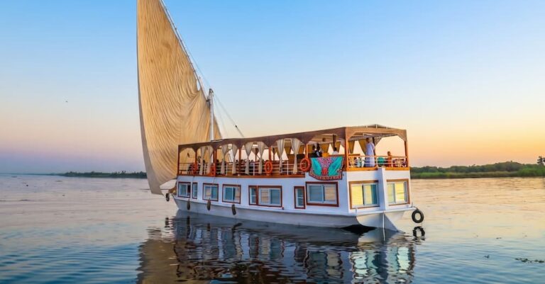 4 Days Queen Nefer Dahabiya Nile Cruise Aswan to Luxor